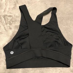 Lululemon sports bra size 6